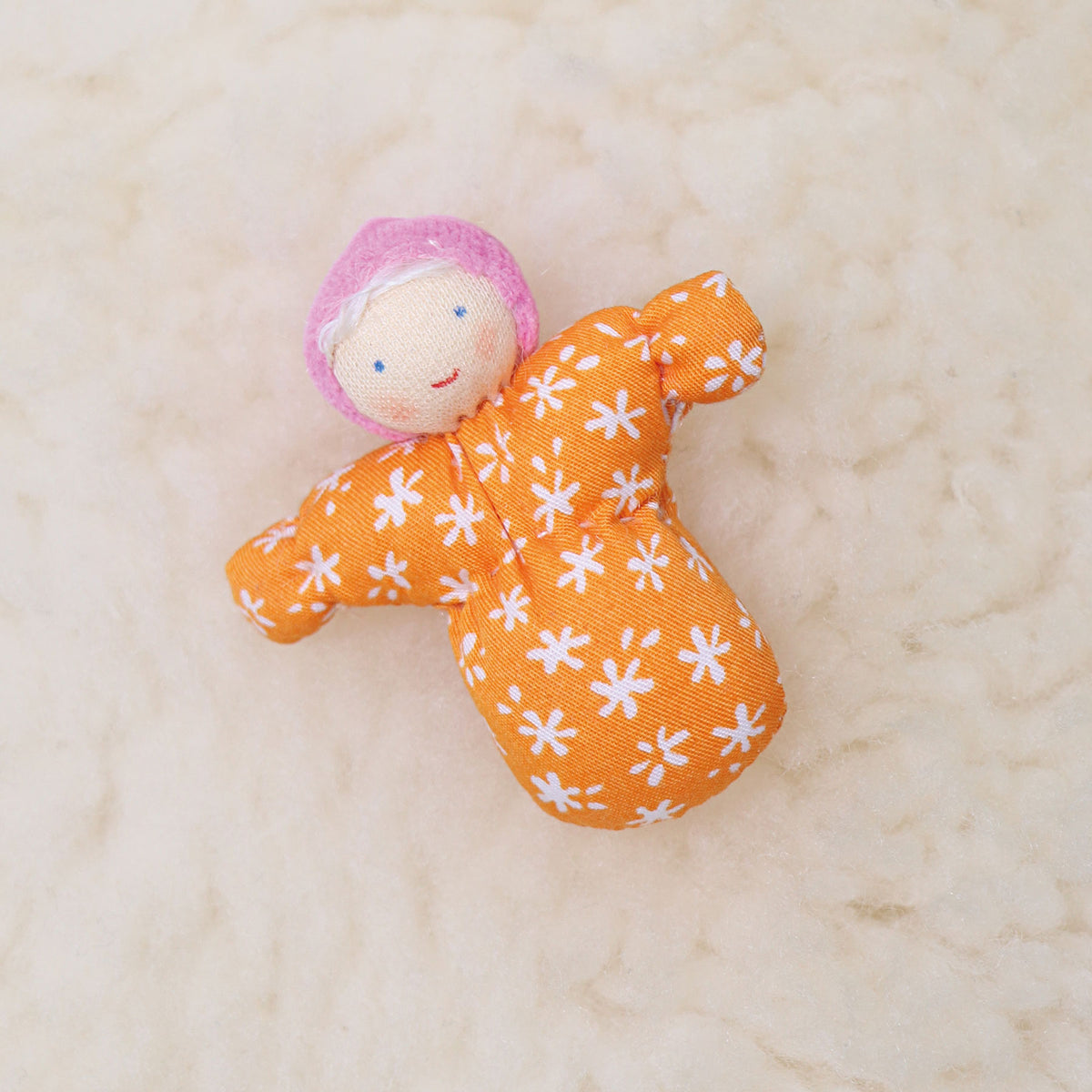 Püppchen Baby Mia